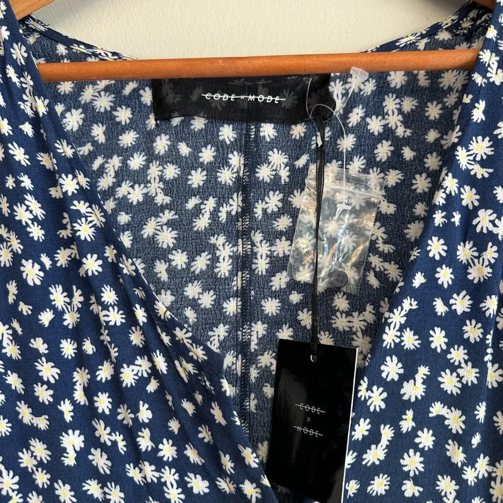 Code x Mode NWT Floral Sleeveless Vneck Button Down Mini Dress Women's MEDIUM - Picture 2 of 8